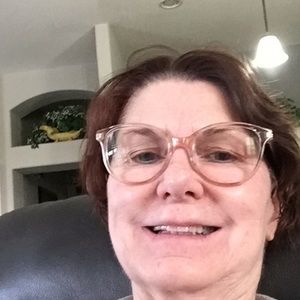 Meet your Posher, Sharon